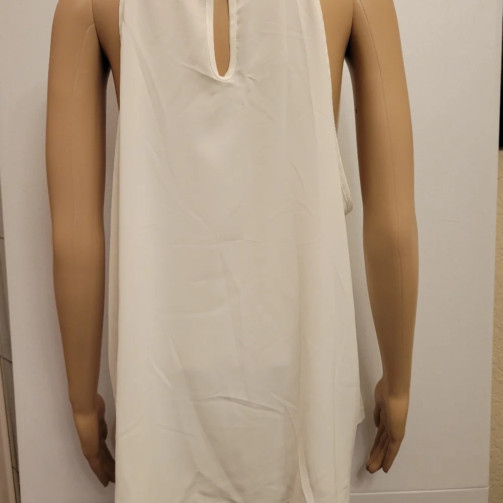 Top - Picture 4 of 10